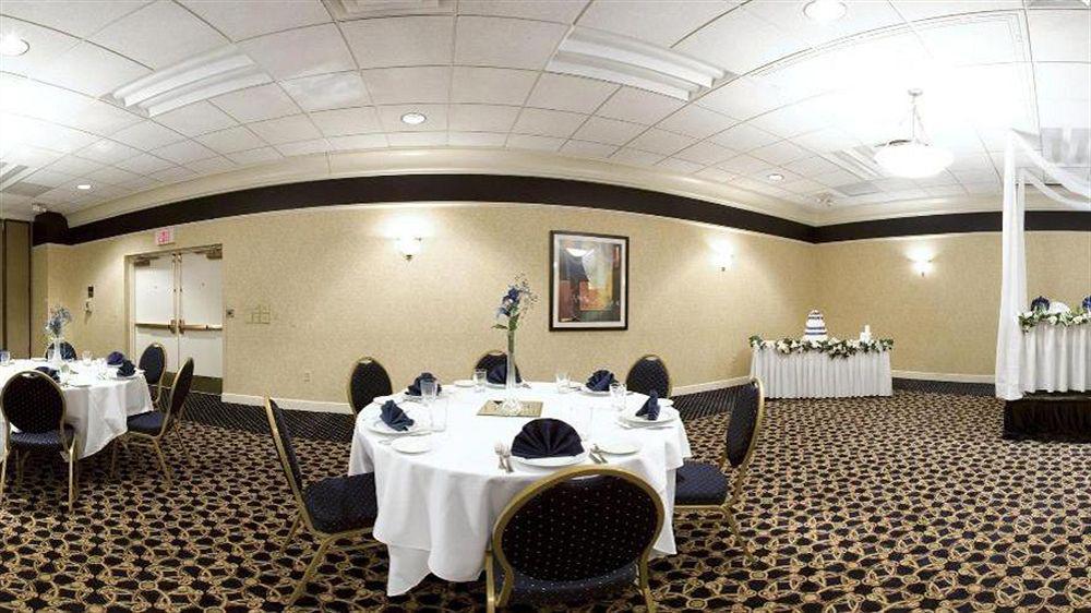 Holiday Inn Akron-West By Ihg Montrose Экстерьер фото