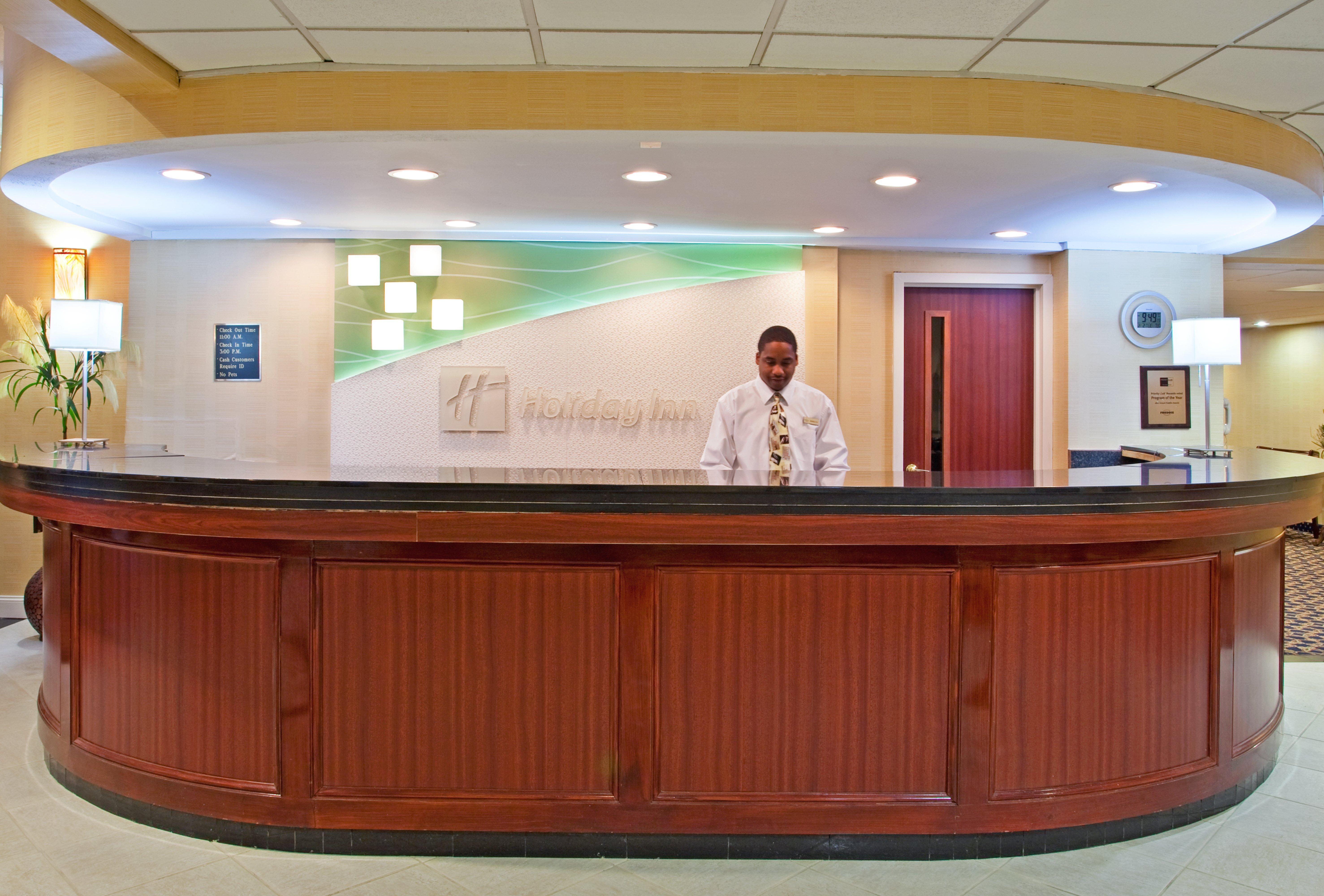 Holiday Inn Akron-West By Ihg Montrose Экстерьер фото