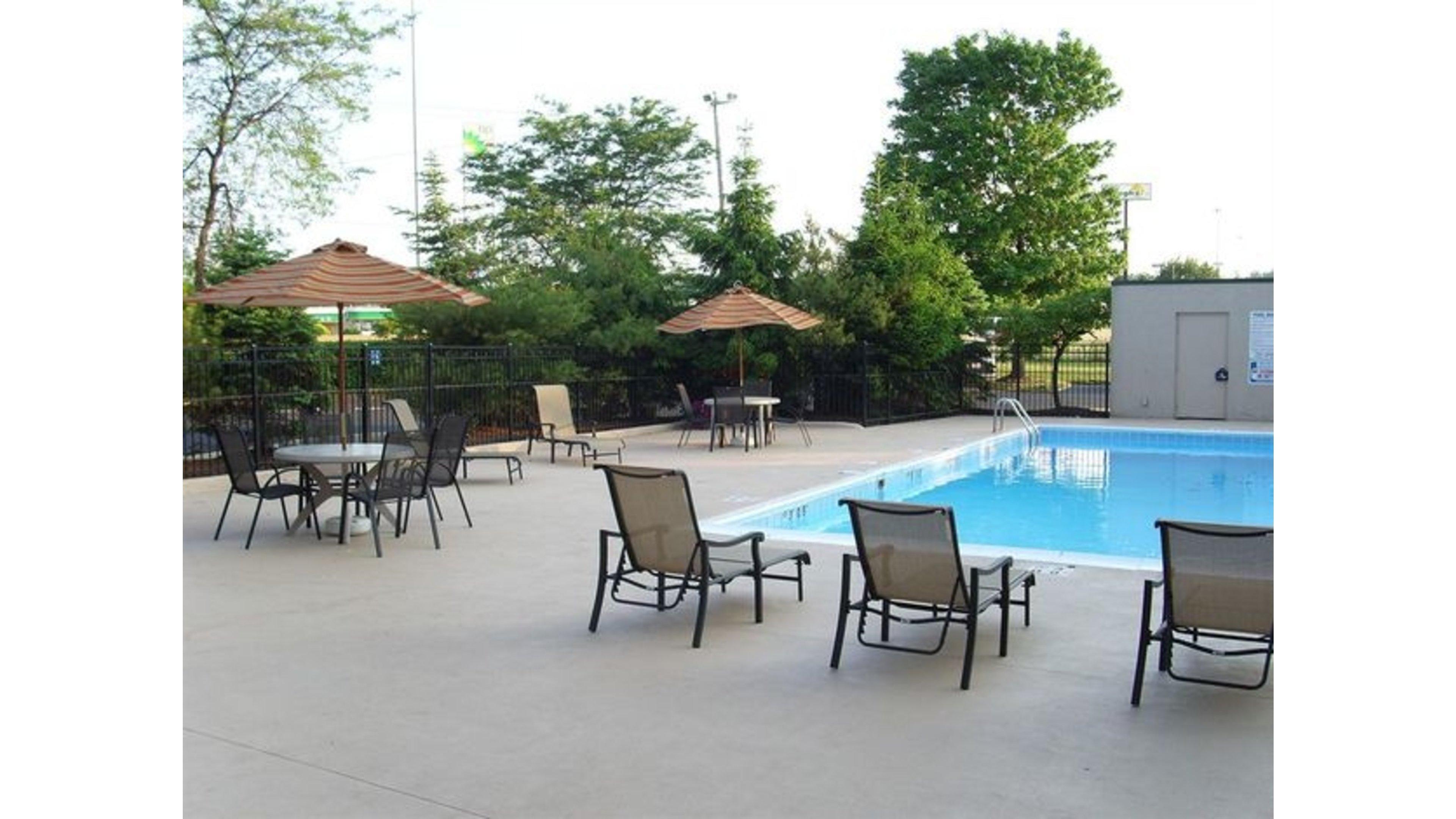 Holiday Inn Akron-West By Ihg Montrose Экстерьер фото